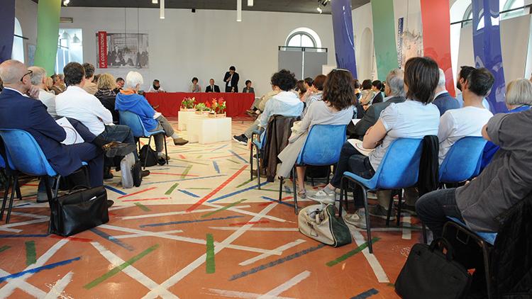 Workshop "Confrontarsi", tenutosi a Collegno l'8 maggio 2015